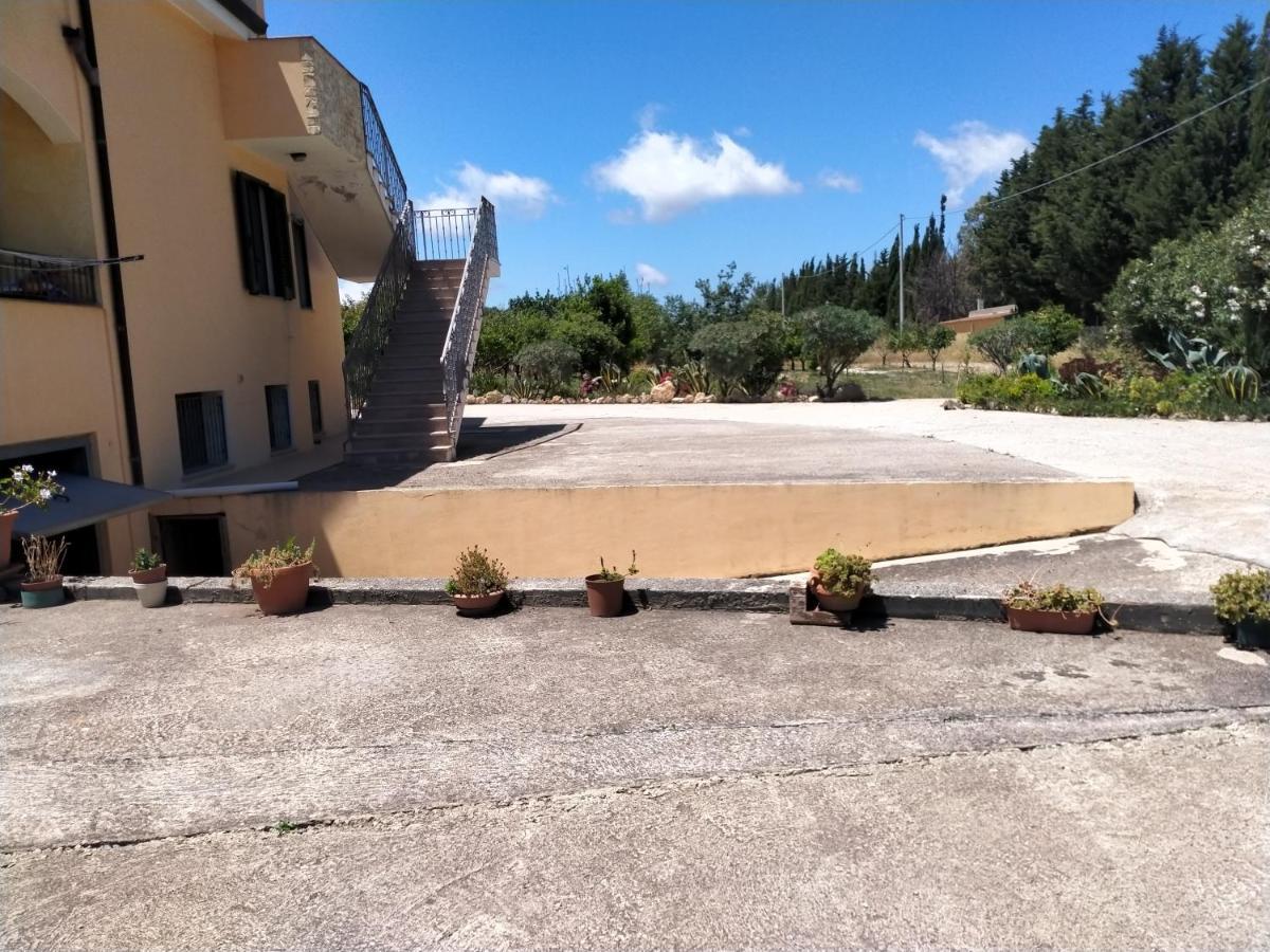 Apartamento Il Giardino Delle Rose A Olmedo Exterior foto