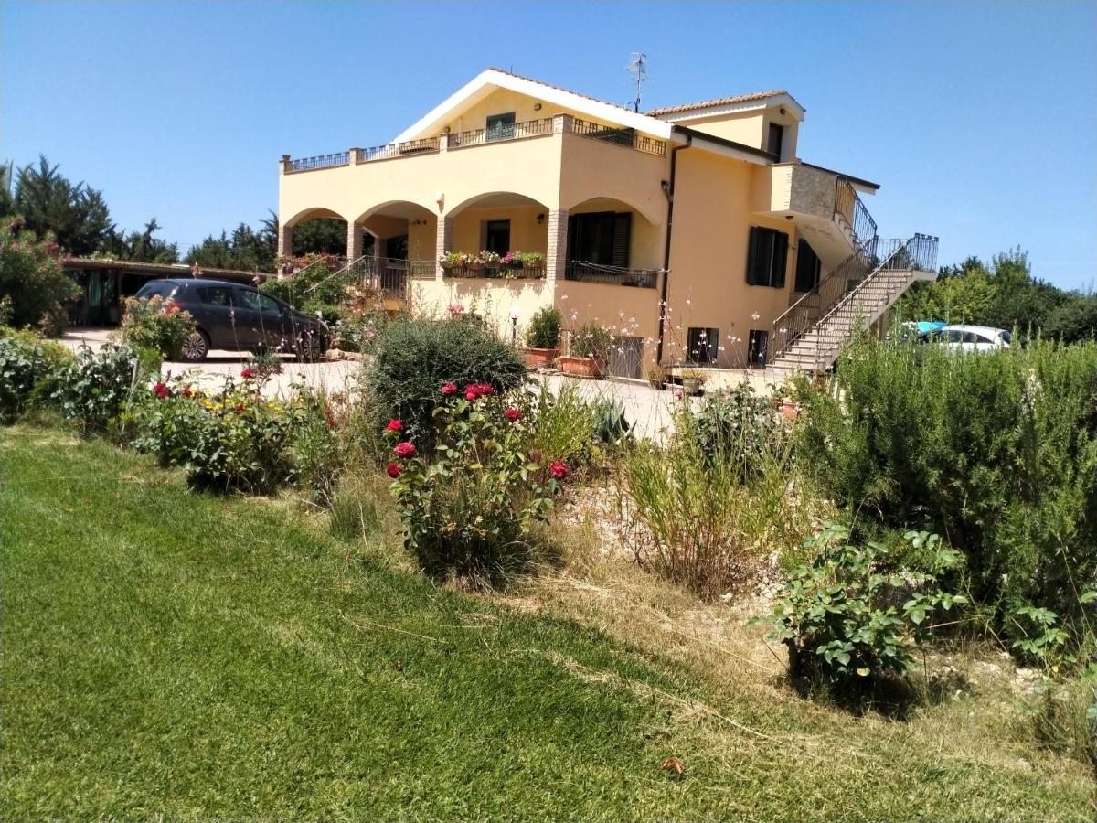 Apartamento Il Giardino Delle Rose A Olmedo Exterior foto