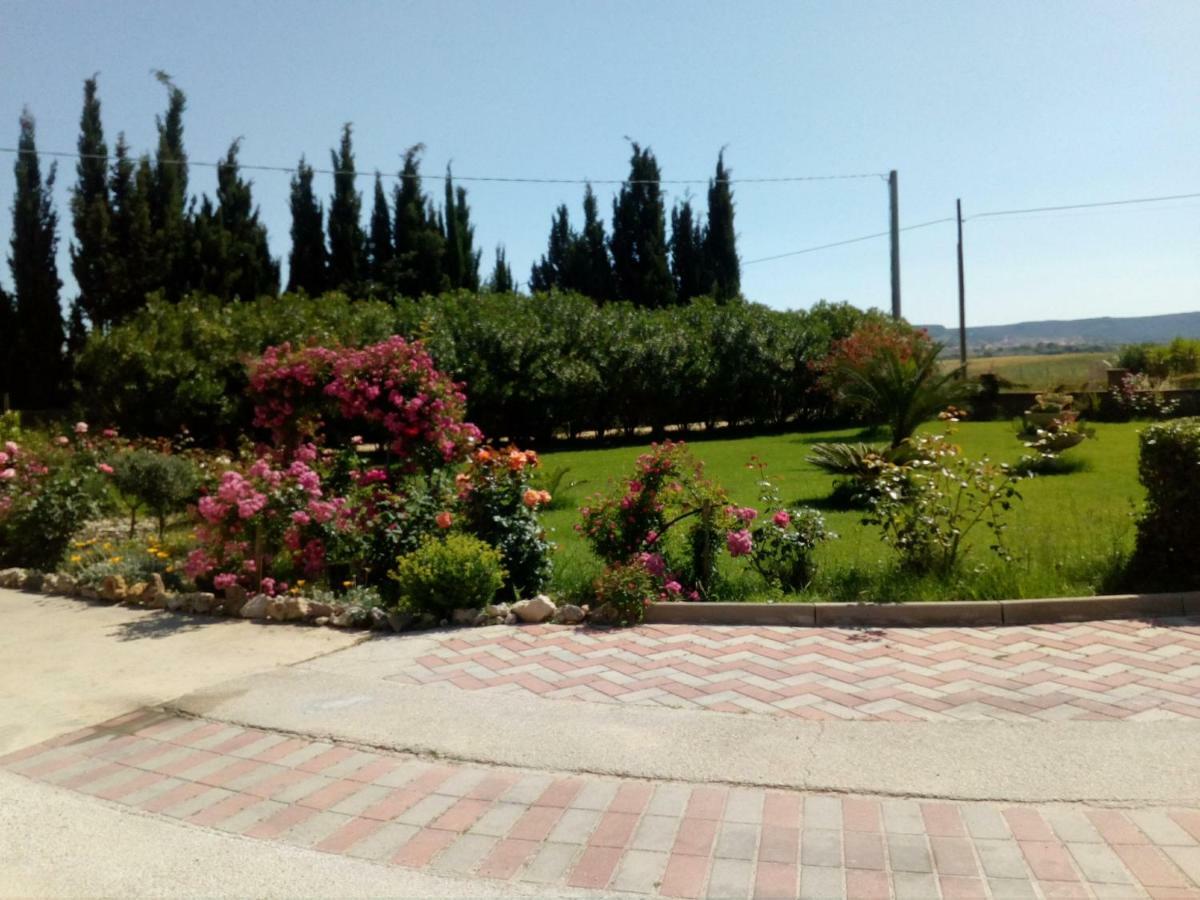 Apartamento Il Giardino Delle Rose A Olmedo Exterior foto